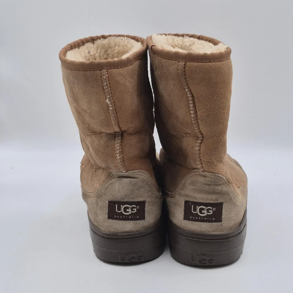 UGG Australia‎ Boots Womens Size 8 Brown Suede Shearling Lined Mid Calf Winter